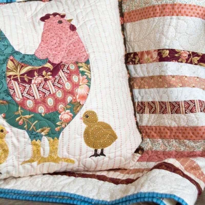 Modèle Patchwork Coussin Poule Edyta Sitar