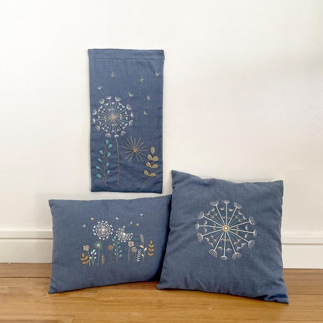 Kit Broderie &quot;Coussin Rectangulaire Pissenlit&quot; Bleu