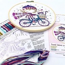 Kit Broderie "Quand Salomé se promène à vélo"