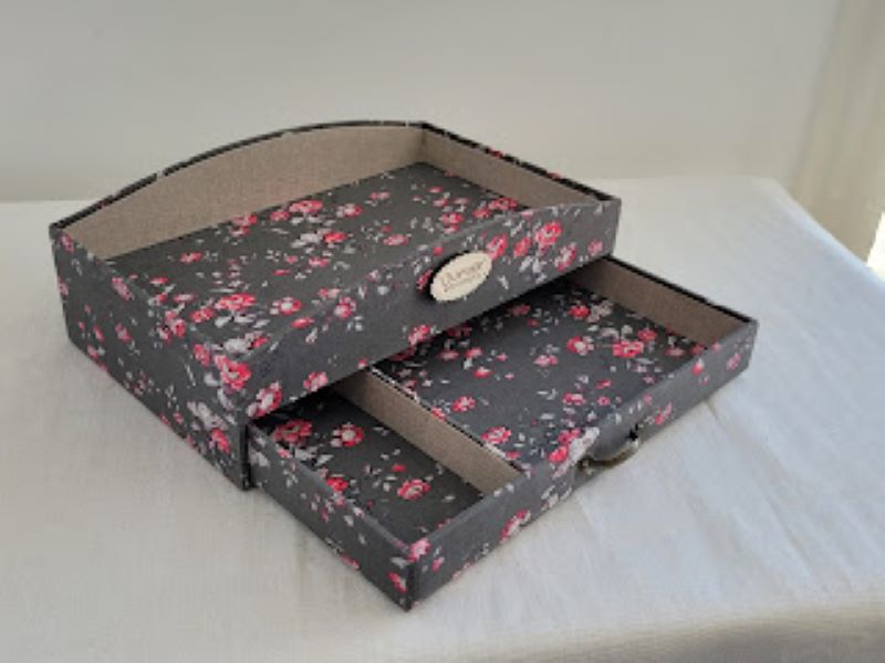 Tuto Cartonnage - Plateau à Ouvrages Céline