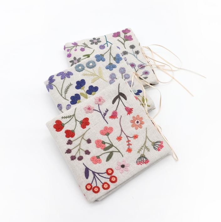 Kit Broderie "Porte Aiguilles Fleuri" Corail