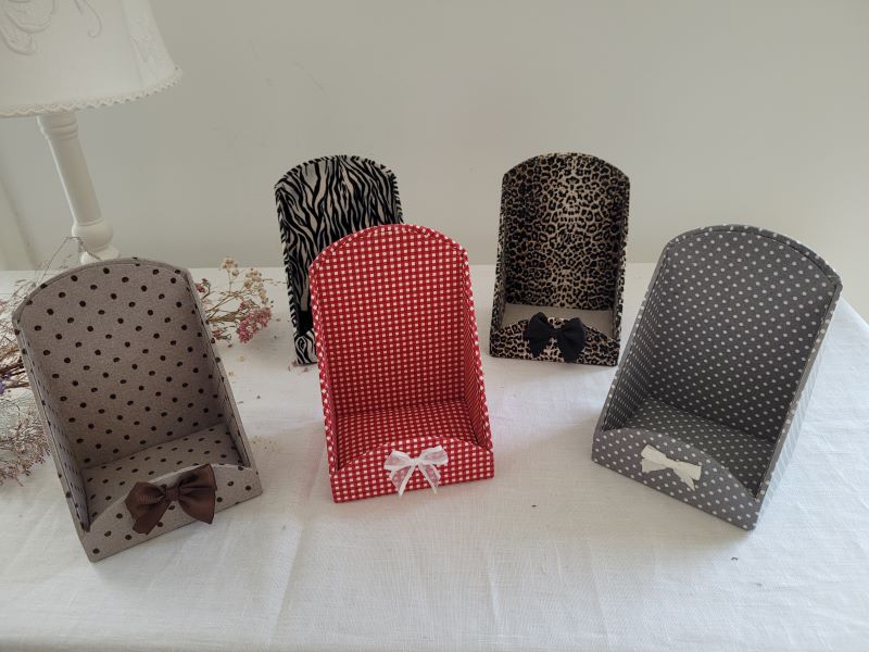 Tuto Cartonnage - Présentoir Téléphone Cathy