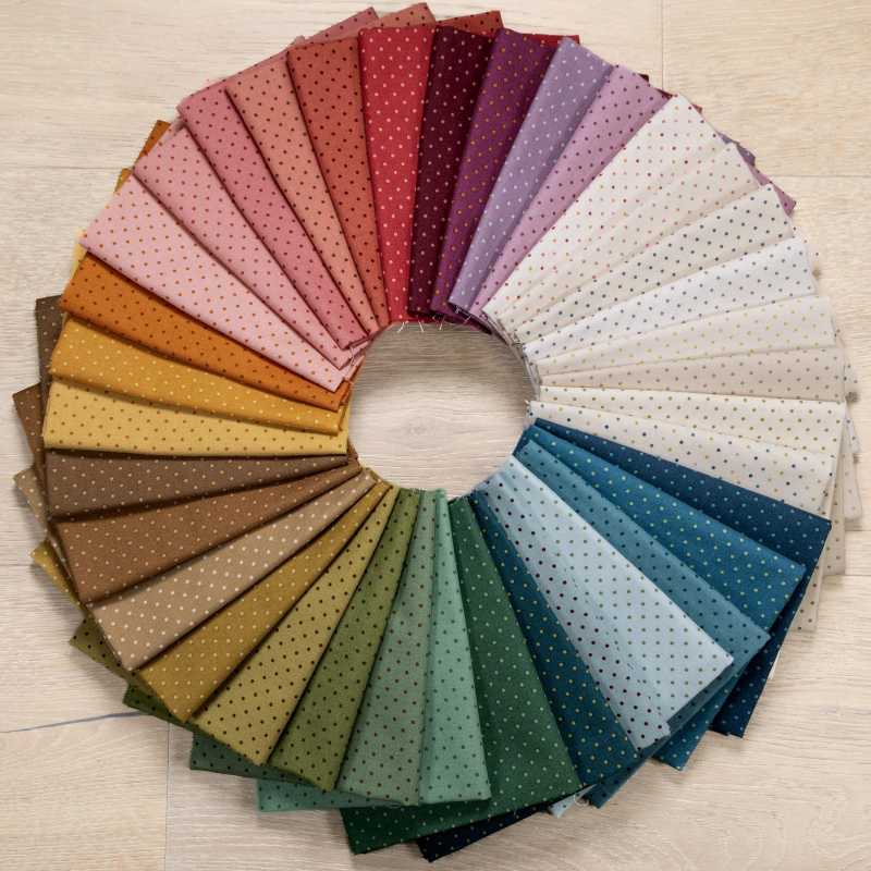 Tissu Patchwork Collection Poppy Seeds, 36 Coupons 25x55cm - PRE-COMMANDE