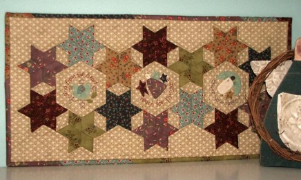 Modèle de Patchwork - Chemin de Table Starry Eyed