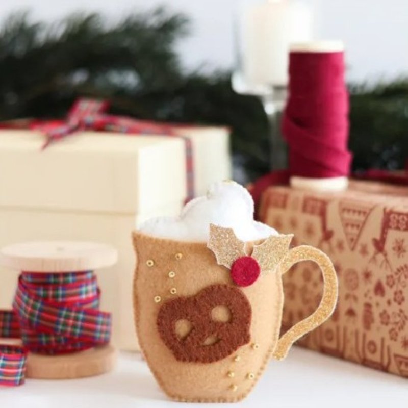 Kit Broderie Feutrine - Coffret Noël Traditionnel