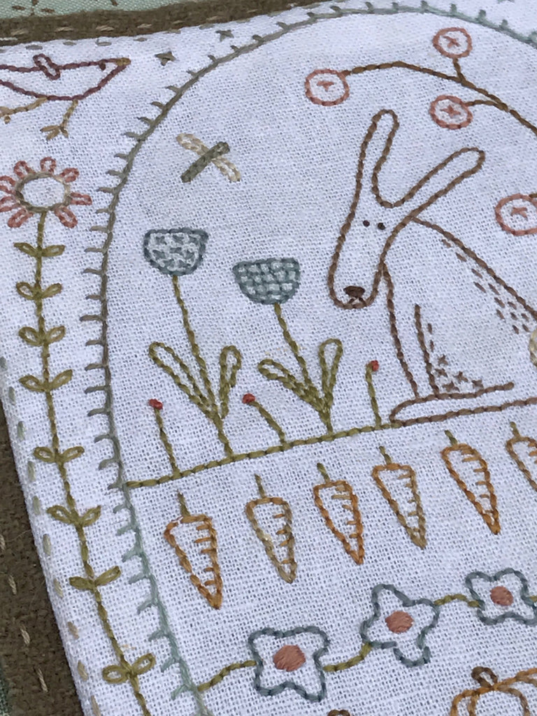 Modèle Patchwork Rabbit in the Veggie Needle Book  de Anni Downs