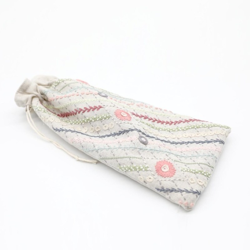 Kit Broderie - Pochette à Lunettes Fleurie
