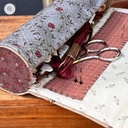 Modèle Patchwork Birds in the Blackberries Sewing Roll - Anni Downs