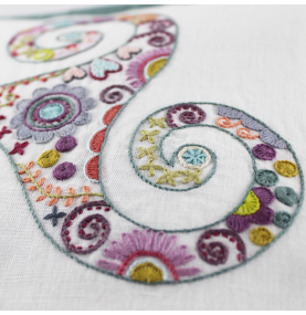 Kit Broderie "Triskel"