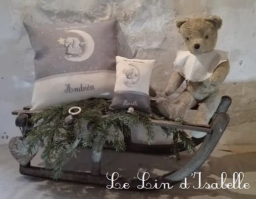 Modèle Points Comptés - Coussin Musical "Lapin Lune"