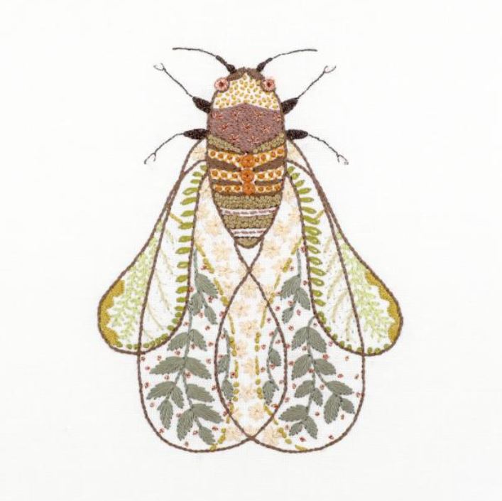 Kit Broderie "Chantal la Cigale"