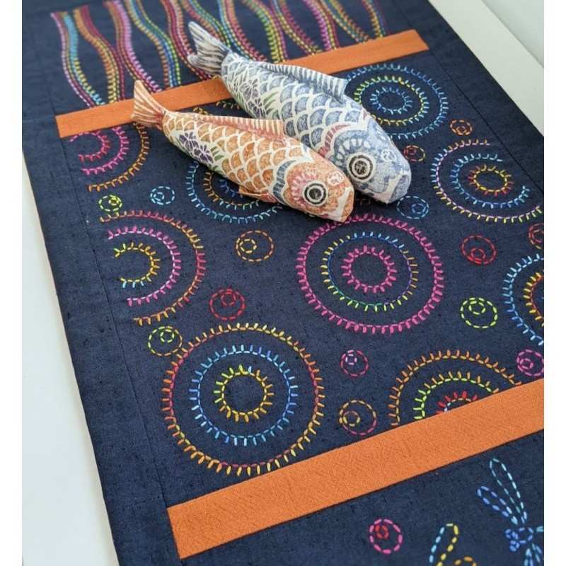 Kit Sashiko _ Chemin de Table Elements Marine - Fil multicolore