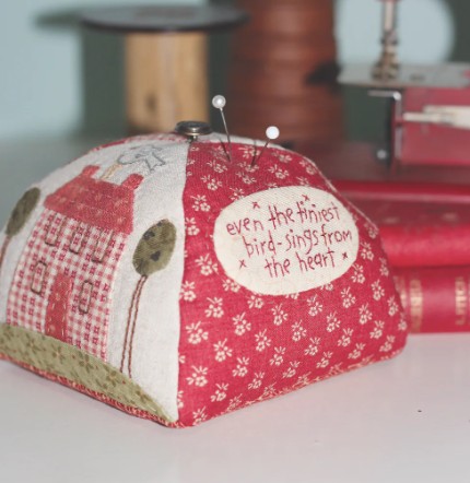 Modèle de Patchwork - Little House Pincushion