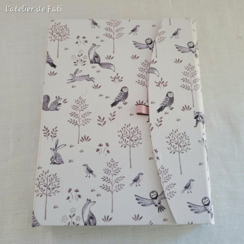 Tutoriel Cartonnage - Carnet de Santé Daphné