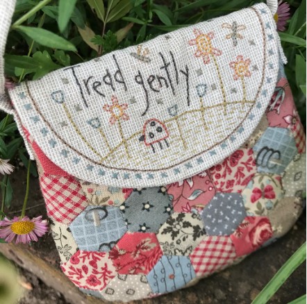 Modèle Patchwork Tread Gently Bag de Anni Downs