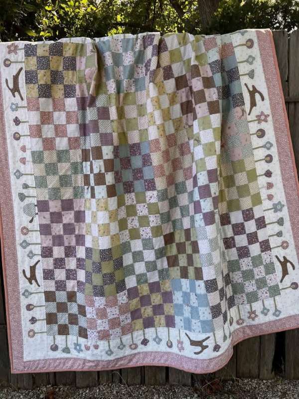 Modèle Patchwork Around the Mullberry Bush Quilt - Anni Downs