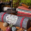 Modèle Patchwork Birds in the Blackberries Sewing Roll - Anni Downs