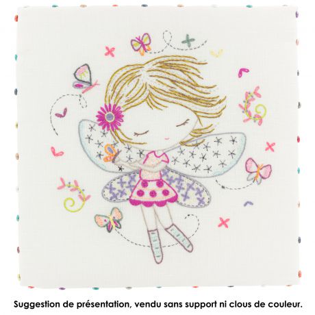 Kit Broderie "Quand Salomé joue à la fée"