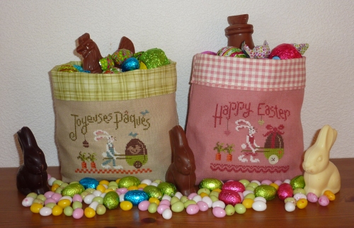 Modèle Points Comptés - Joyeuses Pâques