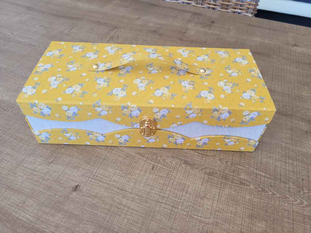Tuto Cartonnage - Boîte à aiguilles à tricoter Lou