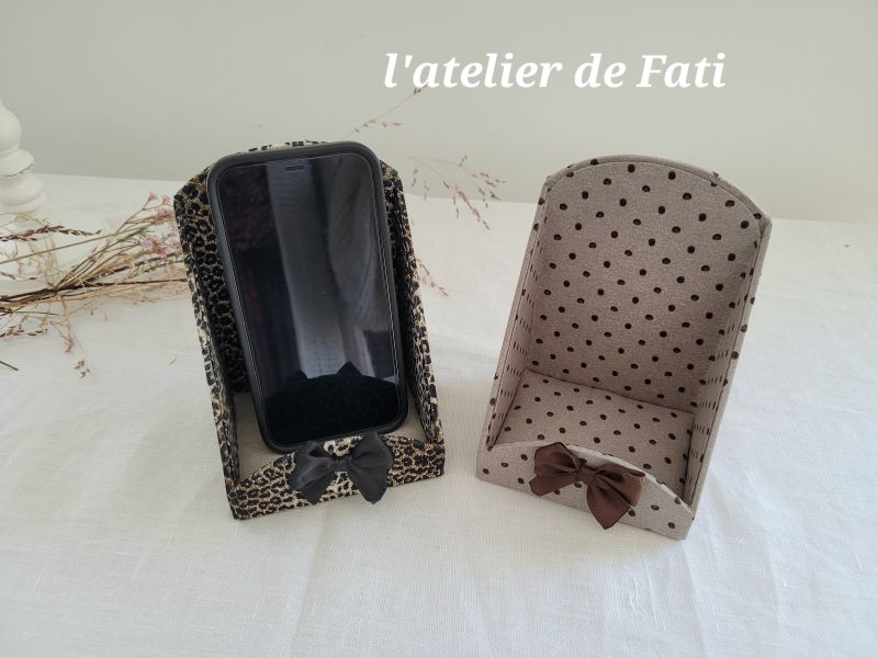 Tuto Cartonnage - Présentoir Téléphone Cathy